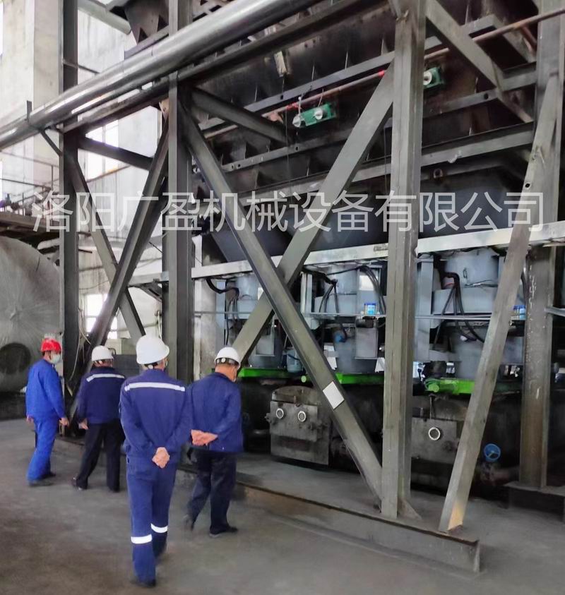 府谷項目煤倉清堵機安裝調試完成，運行良好！